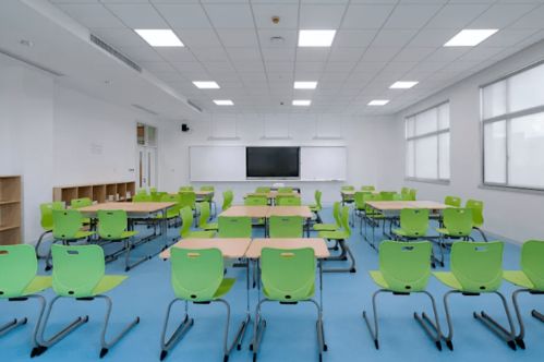 教育部兩辟謠 今秋全國中小學全覆蓋課后服務,推行 5 2 模式